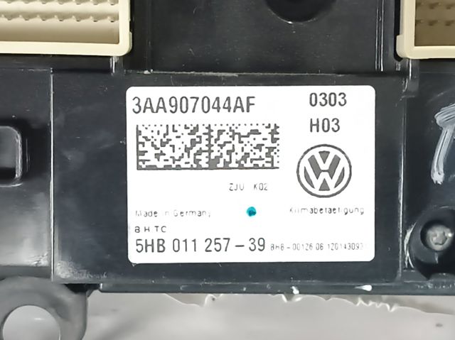5HB011257 VAG