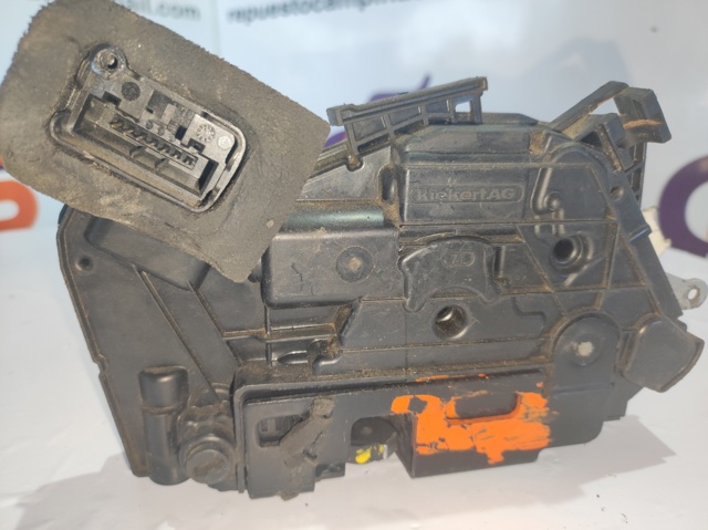 VAG 5K1837015B Cerradura comprar Tarragona