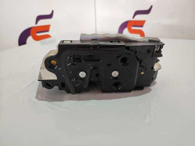 5K1837016B VAG Cerradura de puerta delantera derecha comprar Bilbao