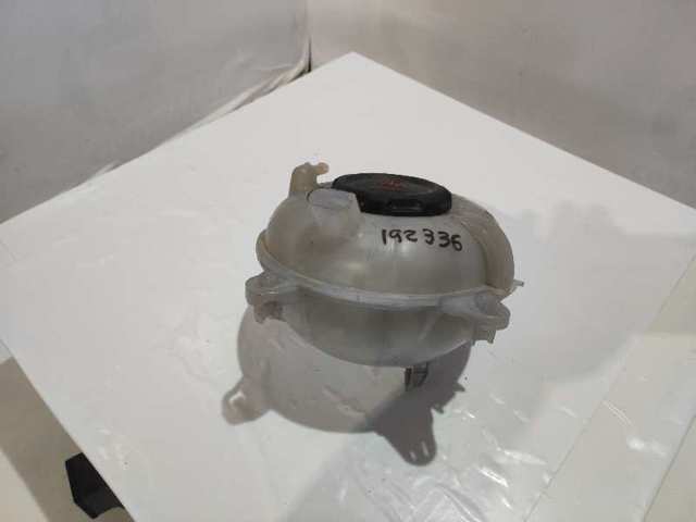 Vaso de expansión sistema de refrigeración 5Q0121407G VAG