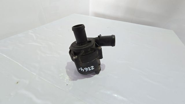 5Q0965567J Bomba de agua eléctrica auxiliar  en stock Sabadell