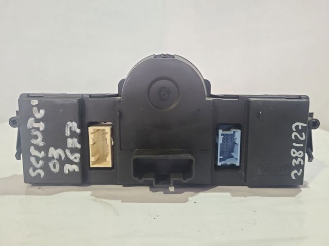 69340055 Renault (RVI)
