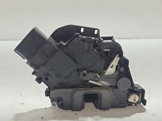 6M2AR26412BC FORD Cerradura de la puerta trasera derecha  disponible Alicante