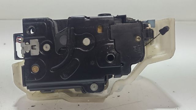 7L0839016 VAG Cerradura de la puerta trasera derecha  comprar en Lleida