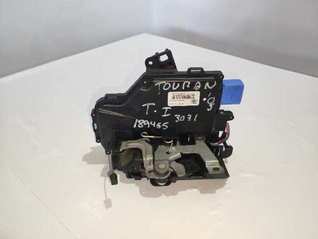 7L0839016D Cerradura de la puerta trasera derecha  en stock Castellón