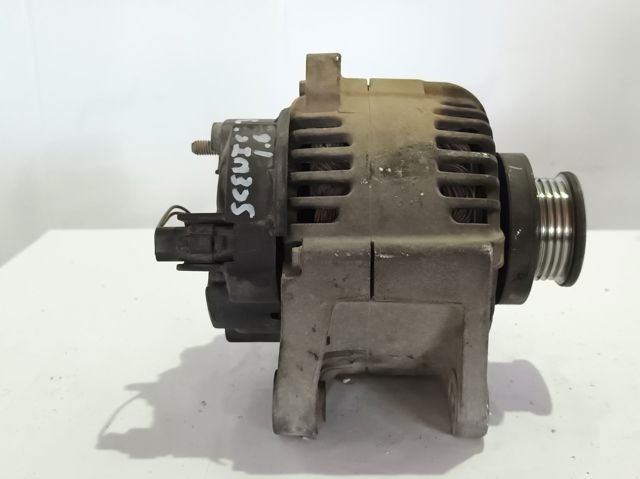 8200100907 RENAULT Alternador  en stock Córdoba