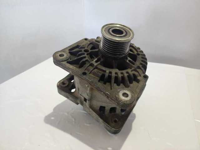 RENAULT 8200100907 Alternador  comprar en Albacete