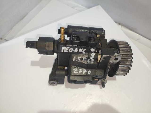 8200430599 RENAULT Bomba de alta presión de combustible  disponible Ourense