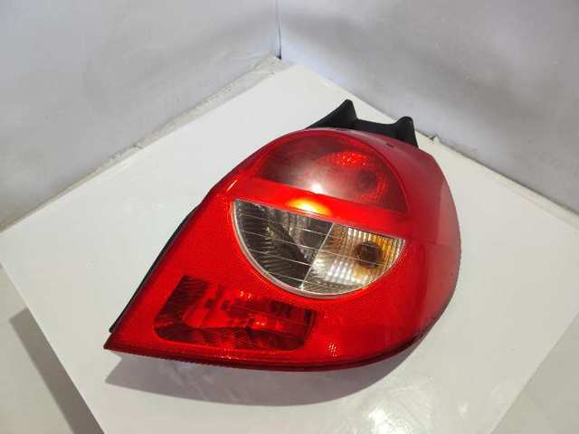 RENAULT 8200459960 Piloto trasero derecho  disponible Valladolid