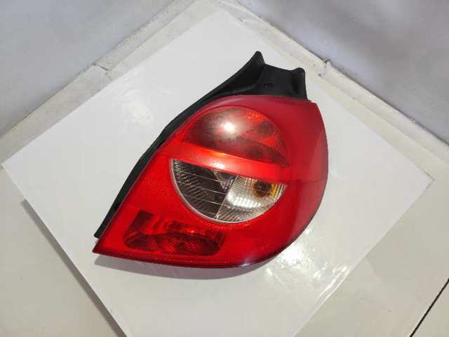 8200459960 Piloto trasero derecho  comprar en Zaragoza