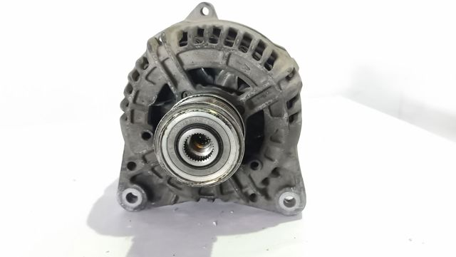 8200660034 RENAULT Alternador  comprar en Oviedo