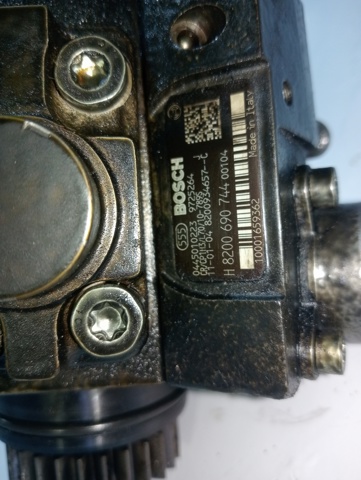 Bomba de alta presión 8200690744 RENAULT