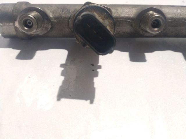 Sensor de presión de combustible para Opel Vectra 