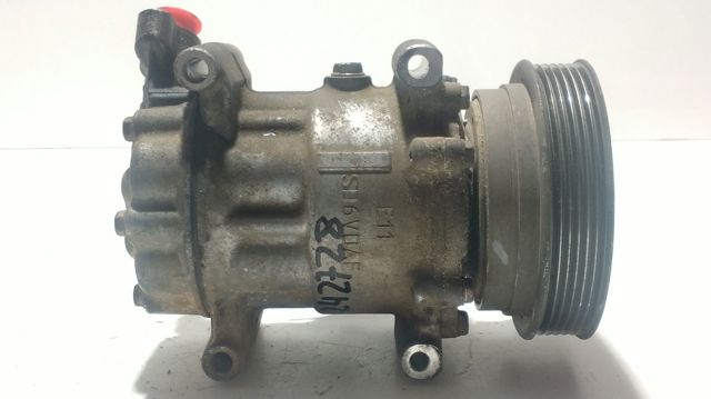 8200953359A Compresor de aire acondicionado  en stock Sabadell
