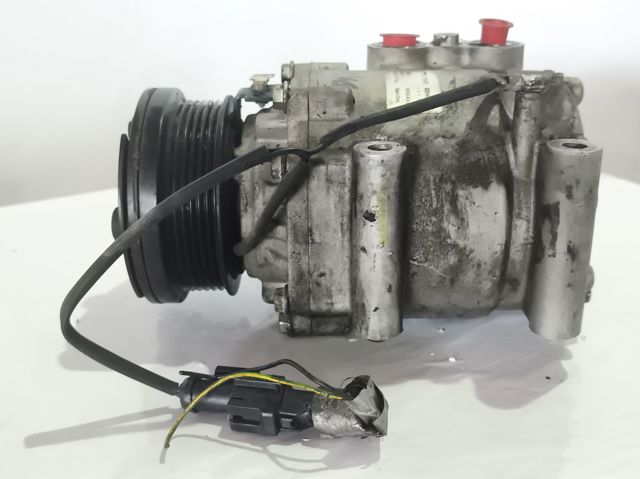 8FK351113811 Ford