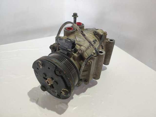 FORD 8FK351113811 Compresor de aire acondicionado  en stock Salamanca