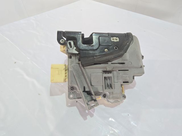 8J1837015A VAG Cerradura comprar Madrid