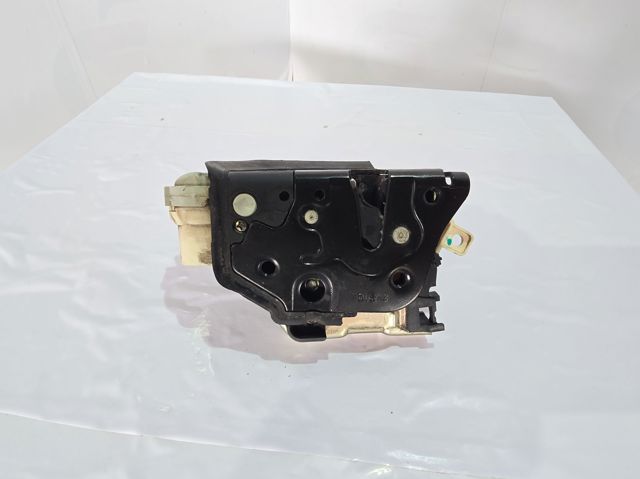 8J1837015C Cerradura de puerta delantera izquierda  comprar en Reus