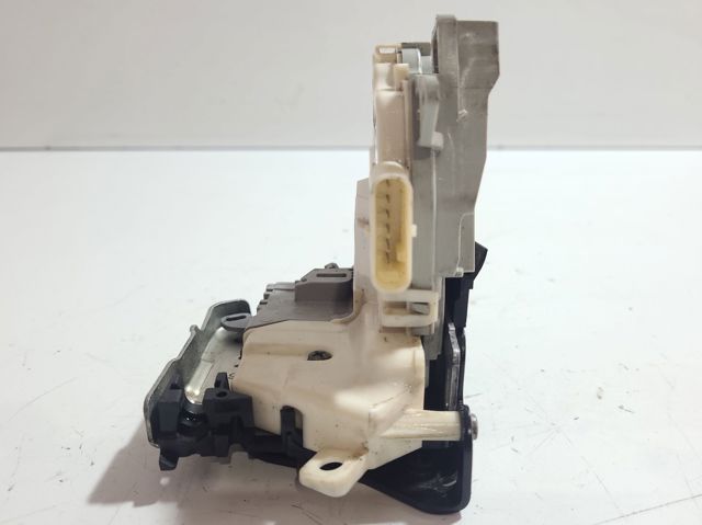 VAG 8J1837016C Cerradura de puerta delantera derecha  comprar en Murcia