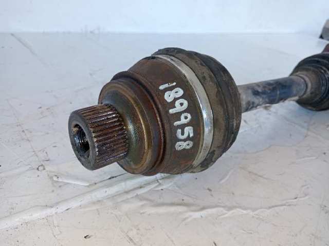 VAG 8K0407271Q Semieje delantero  disponible Lugo
