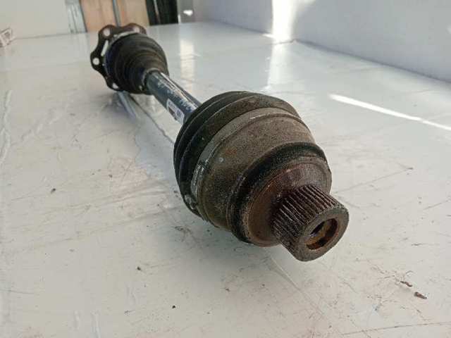 Semieje delantero 8R0407271C VAG