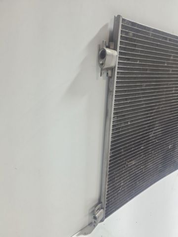 Aire acondicionado capacitor 921009251R NISSAN
