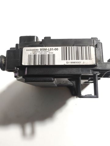 9656086080 PEUGEOT Caja de fusibles  disponible Vigo