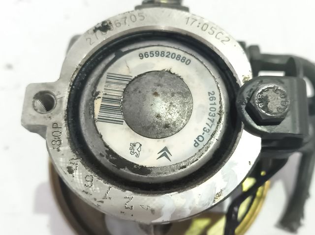 Bomba servodireccion 9659820880 PEUGEOT
