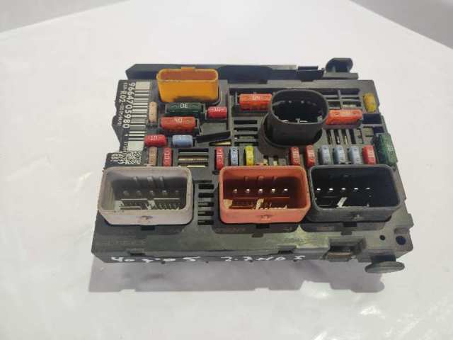 9664705980 Caja de fusibles  en stock Granada