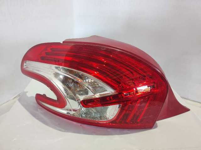9672628280 Piloto trasero izquierdo comprar Sevilla
