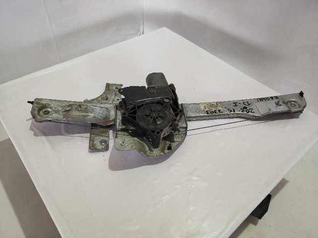 PEUGEOT 9673153280 Mecanismo de elevalunas de la puerta delantera izquierda  disponible Valladolid