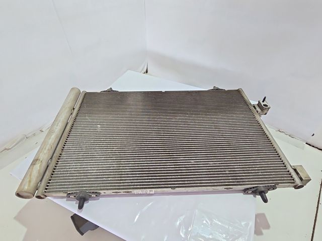 Condensador de aire acondicionado 9683011280 PEUGEOT