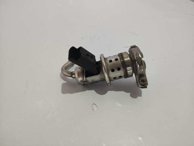 Abrazadera del colector de escape 9801266680 PEUGEOT