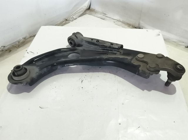 9846329580 Brazo inferior izquierdo de la suspensión delantera comprar Sevilla