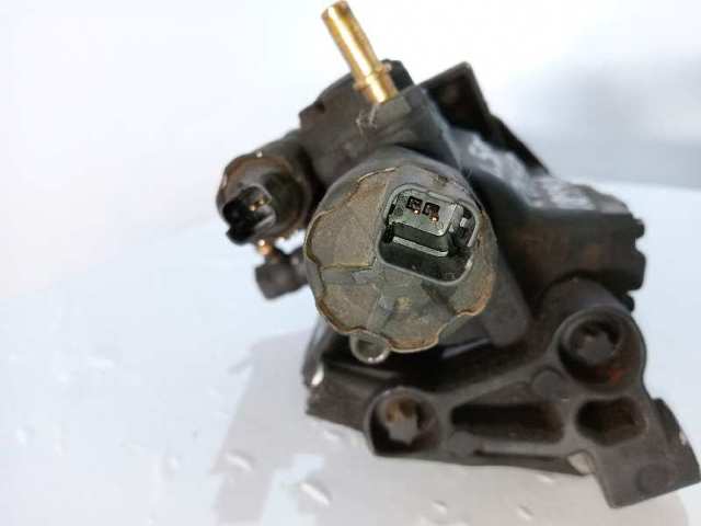A2C20000754 RENAULT Bomba de alta presión de combustible  comprar en Jaén
