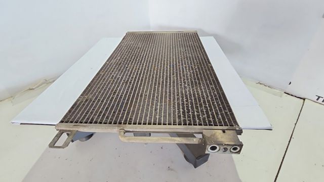 Aire acondicionado capacitor D1478010 PEUGEOT