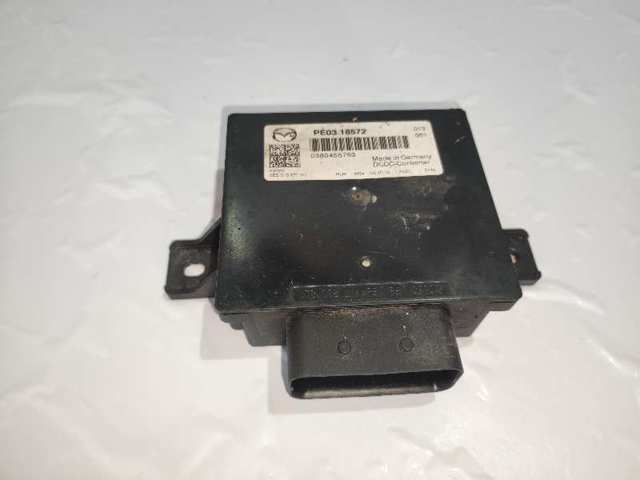 PE0318572 Mazda