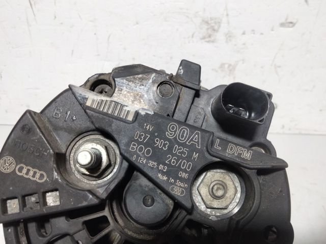 VAG 0124325013 Alternador  en stock Salamanca