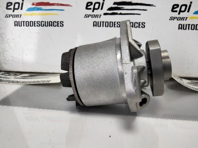 Motor de agua 021121004 VAG