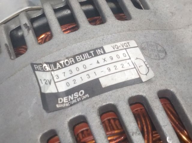 Alternador del motor 021319221 HYUNDAI