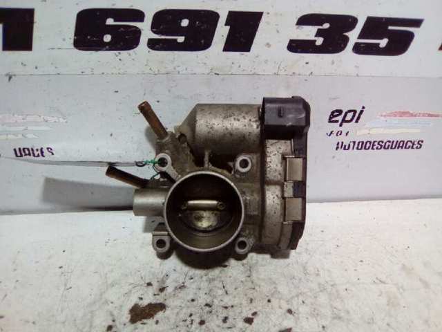Caja de mariposa Volkswagen Polo III (6N2)