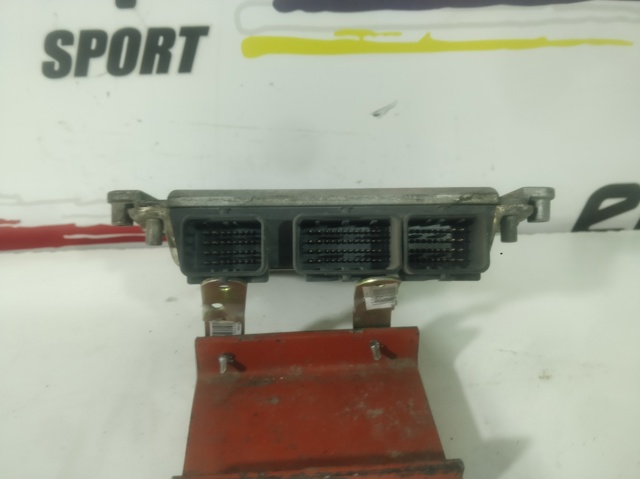 PEUGEOT 0281011343 Unidad de control del motor (ECU)  disponible Lugo