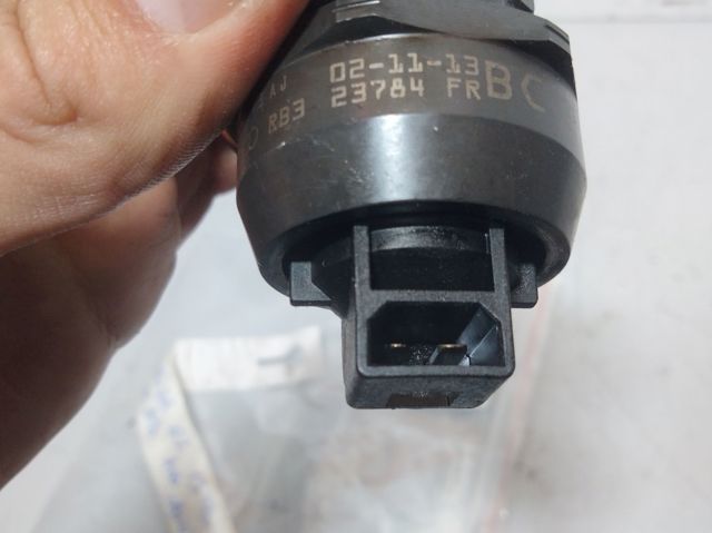 Precio del repuesto Inyector-bomba Passat  sedán