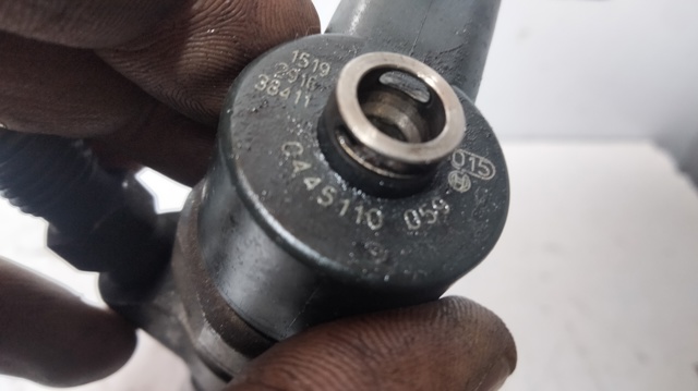 Inyector de combustible 0445110059 CHRYSLER