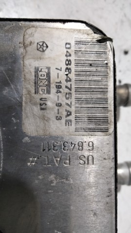 Enfriador de aceite  04884757AE CHRYSLER