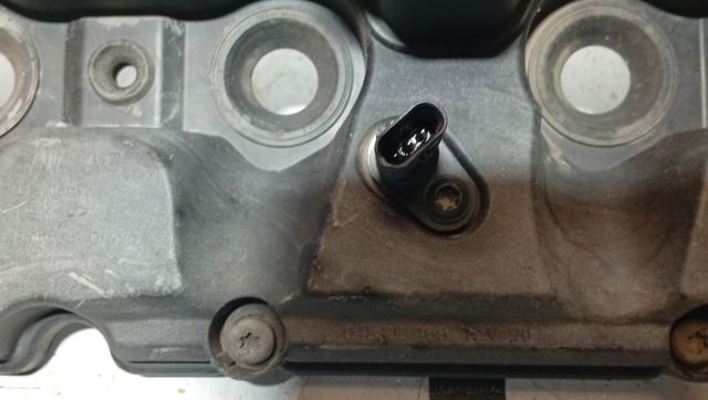 04L103469 VAG