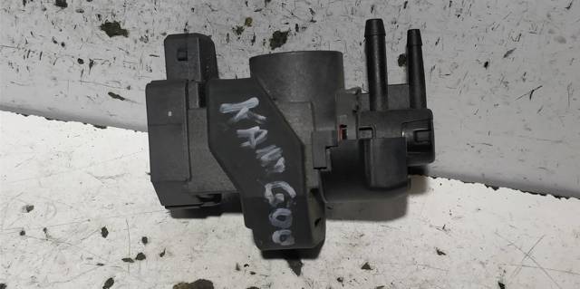 149566215R Renault (RVI)