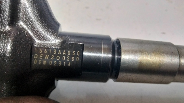 Inyector-bomba 16613AA030 SUBARU