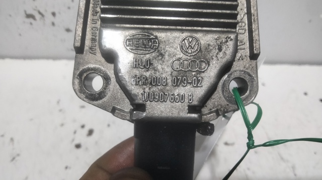 Sensor del nivel de aceite del motor Audi A3  hatchback comprar en España