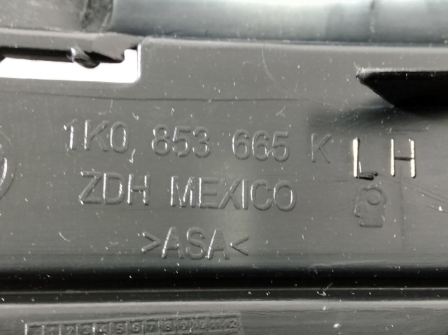 Rejilla de ventilación, parachoques 1K0853665K VAG